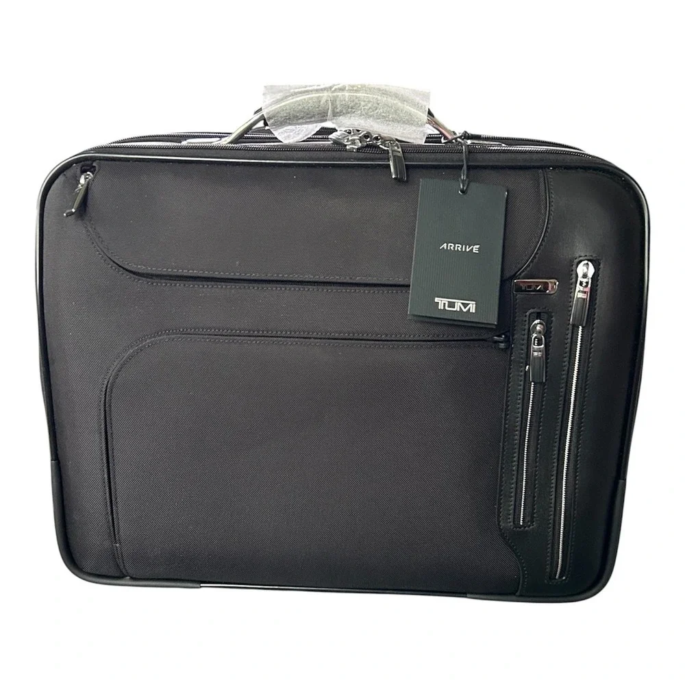 TUMI Bag Arrive LaGuardia Wheeled Brief Laptop Black 17